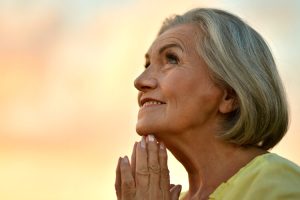 Dayspring Villa Assisted Living Community in Denver, CO - dsv senior woman praying