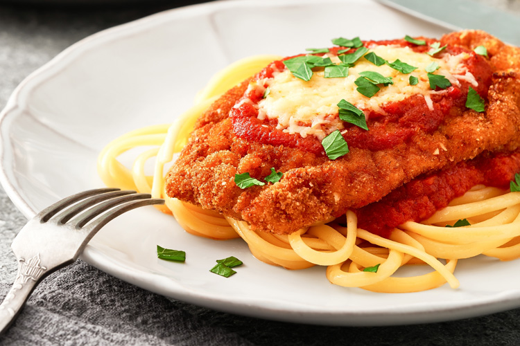 Dayspring Villa Assisted Living Community in Denver, CO - dayspring villa close up of chicken parmesan dinner (1) Dayspring Villa Assisted Living Community in Denver, CO - dayspring villa close up of chicken parmesan dinner (1)